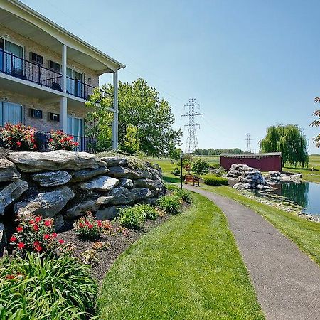 Willow Valley Inn And Suites Lancaster Exterior foto